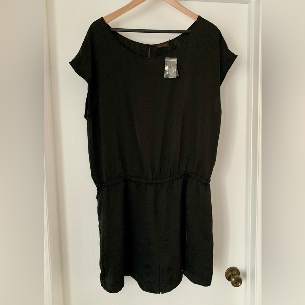 NWT-XL The Limited black “shorts” Romper